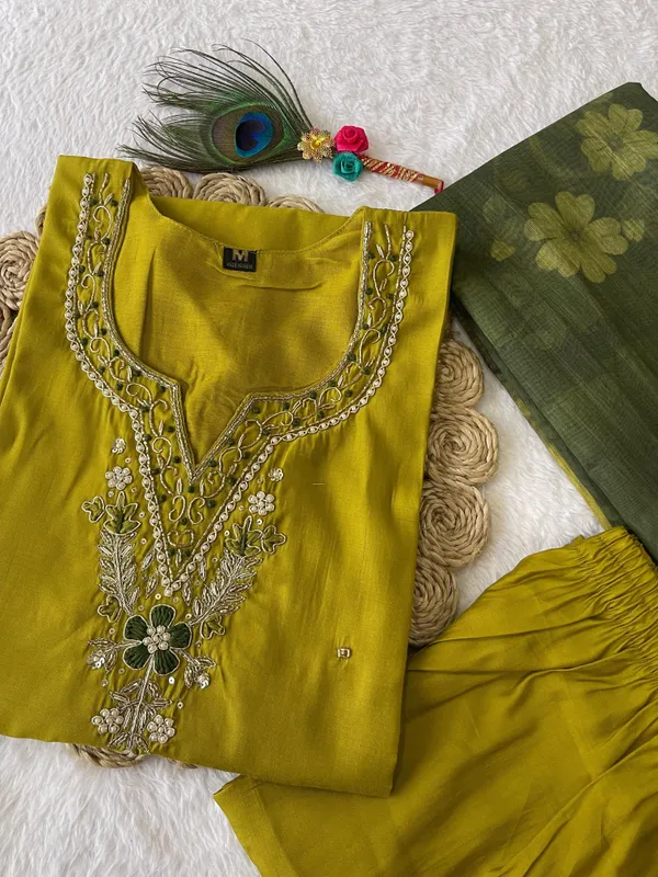 Yellow_Silk_Blend_3/4_Sleeve_V_Neck_Kurti_Palazzo_Set_For_Women