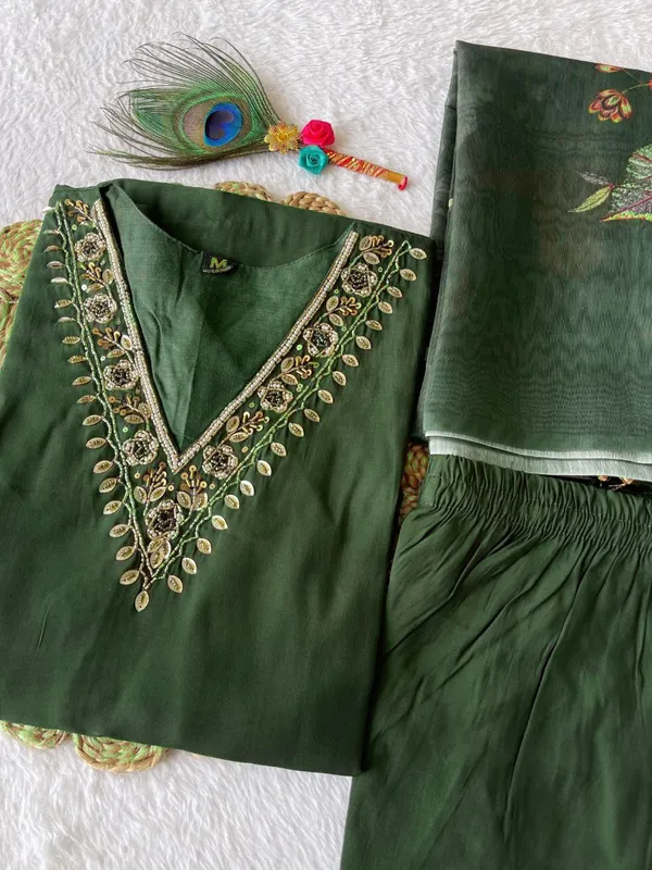 Mehendi_Green_Silk_Blend_3/4_Sleeve_V_Neck_Kurti_Palazzo_Set_For_Women