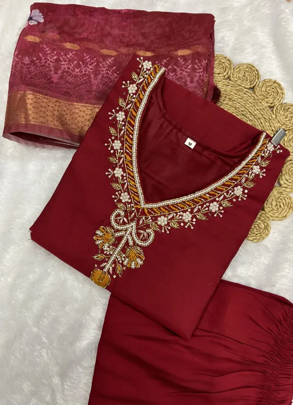Maroon_Silk_Blend_3/4_Sleeve_V_Neck_Kurti_Palazzo_Set_For_Women