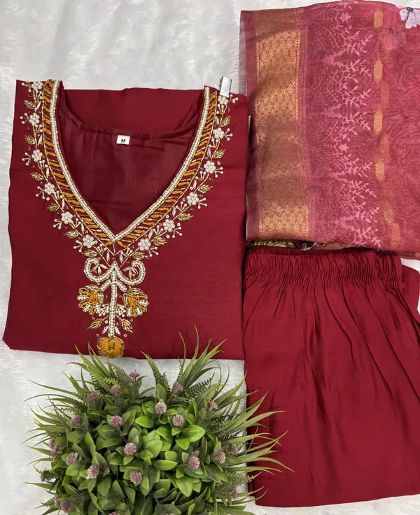 Maroon_Silk_Blend_3/4_Sleeve_V_Neck_Kurti_Palazzo_Set_For_Women