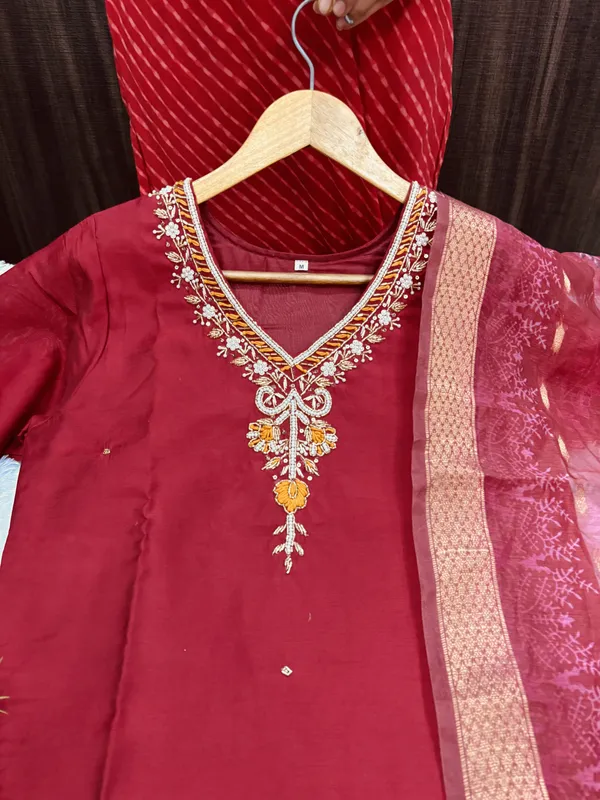 Maroon_Silk_Blend_3/4_Sleeve_V_Neck_Kurti_Palazzo_Set_For_Women