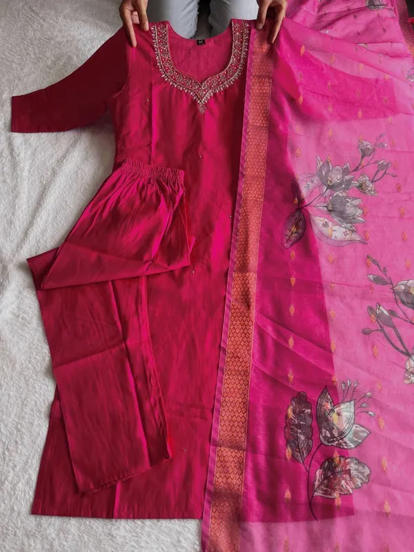 Pink_Silk_Blend_3/4_Sleeve_V_Neck_Kurti_Palazzo_Set_For_Women