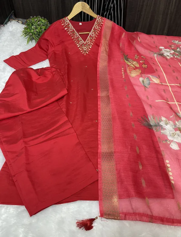 Red_Silk_Blend_3/4_Sleeve_V_Neck_Kurti_Palazzo_Set_For_Women
