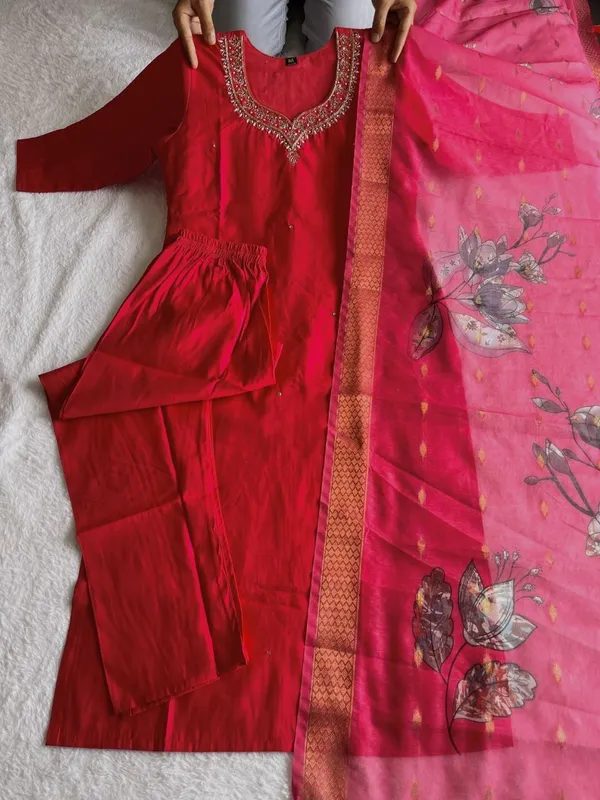 Red_Silk_Blend_3/4_Sleeve_V_Neck_Kurti_Palazzo_Set_For_Women