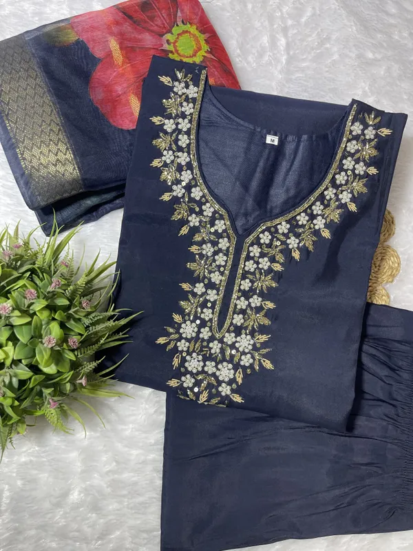 Navy_Blue_Silk_Blend_3/4_Sleeve_V_Neck_Kurti_Palazzo_Set_For_Women