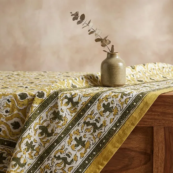 Yellow_Pure_Cotton_144_Tc_King_Size_Bedsheet_For_Home_And_Decor