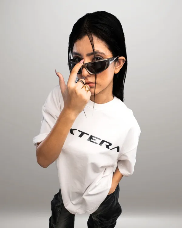 White_Cotton_T-Shirts_For_Unisex