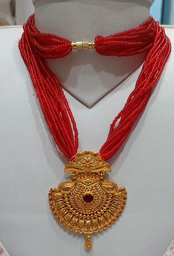 Red_Premium_Rj-57_Seed_Beads_Alloy_Necklace_For_Women