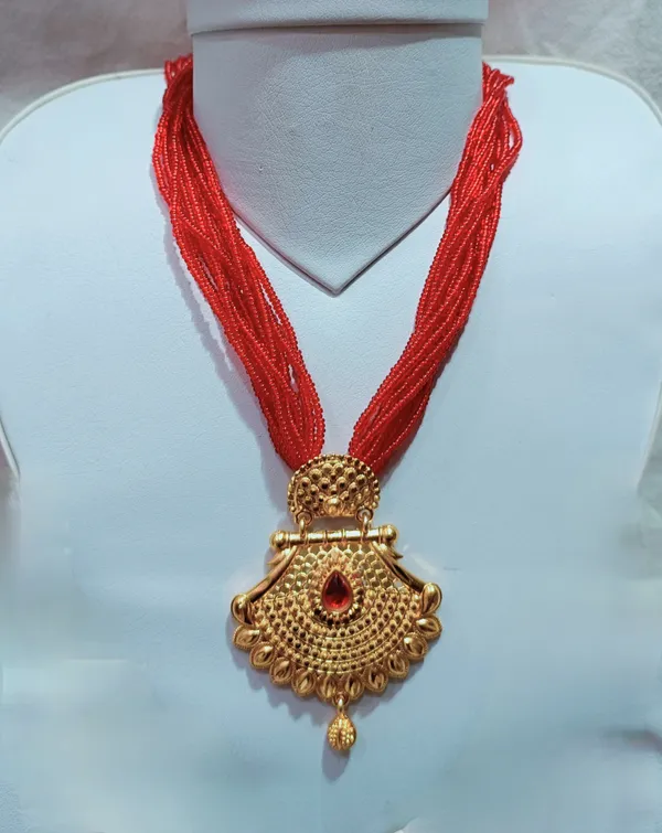 Red_Premium_Rj-60_Seed_Beads_Alloy_Necklace_For_Women