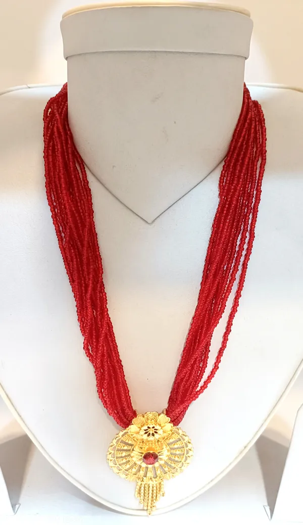 Red_Premium_Rj-9_Round_Drop_Alloy_Pendent_For_Women
