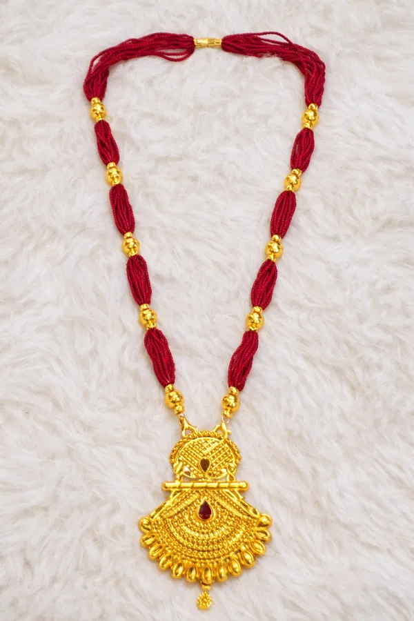 Maroon_Premium_Sk_Bholu_Beads_Alloy_Necklace_For_Women
