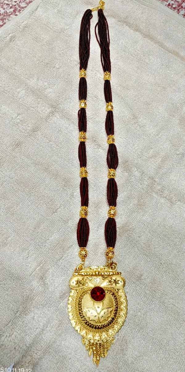 Maroon_Premium_Sk_Dori_Stone_Alloy_Necklace_For_Women