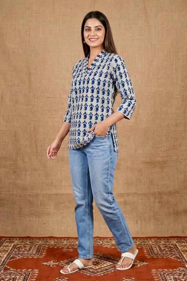 Indigo_Floral_Printed_Cotton_Short_Top_For_Women