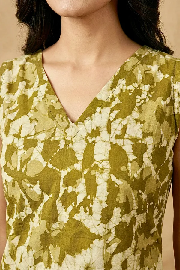 Mehendi_Green_Floral_Printed_Cotton_A-Line_One_Piece_Dress_For_Women