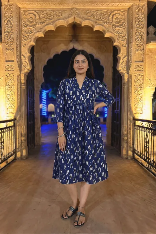 Indigo_Arrow_Printed_Cotton_One_Piece_Dress_For_Women