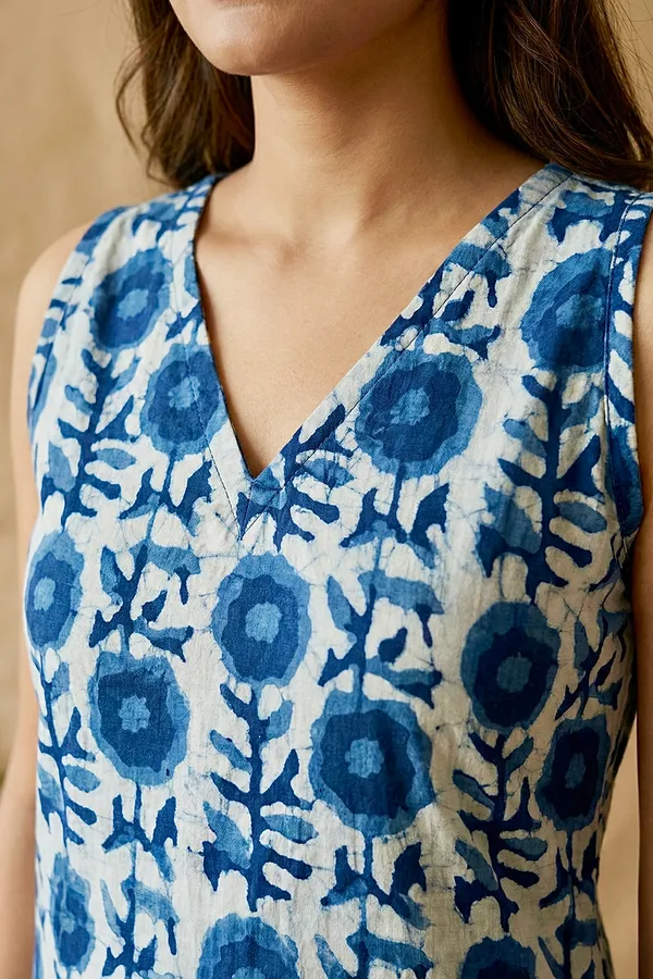 Indigo_Floral_Printed_Cotton_A-Line_One_Piece_Dress_For_Women