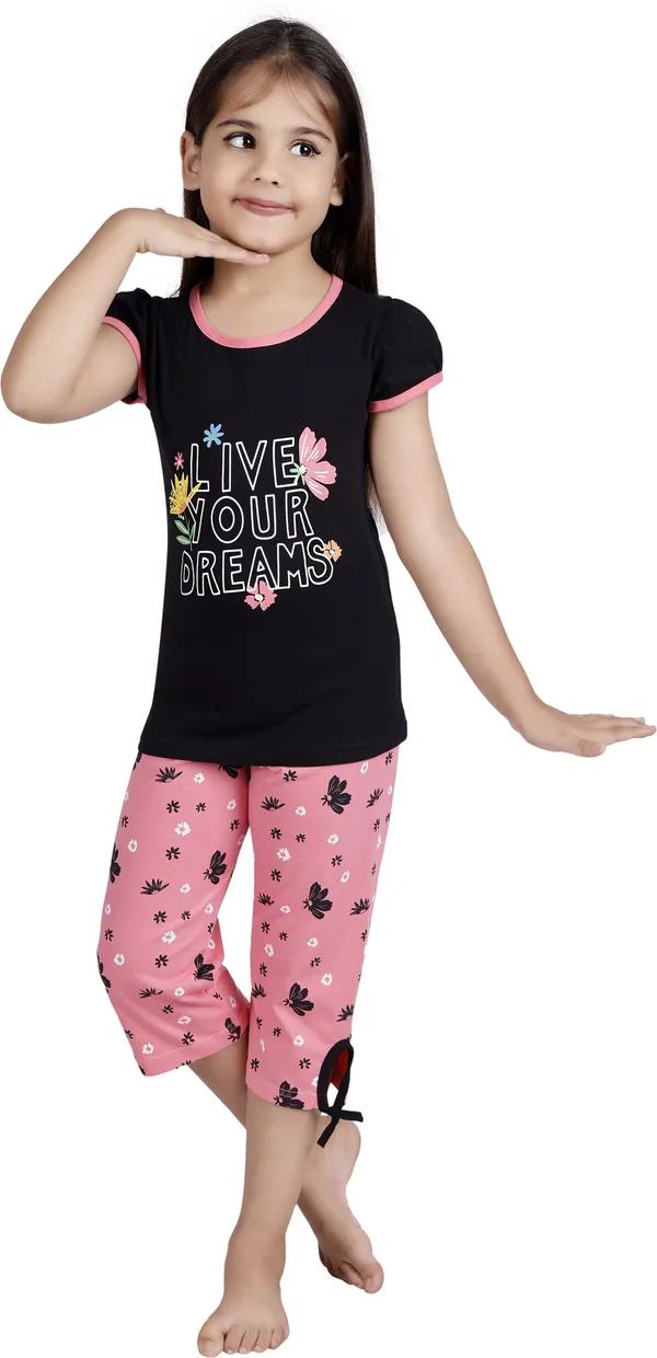 Black_Cotton_Printed_Half_Sleeve_Casual_Top_For_Girls