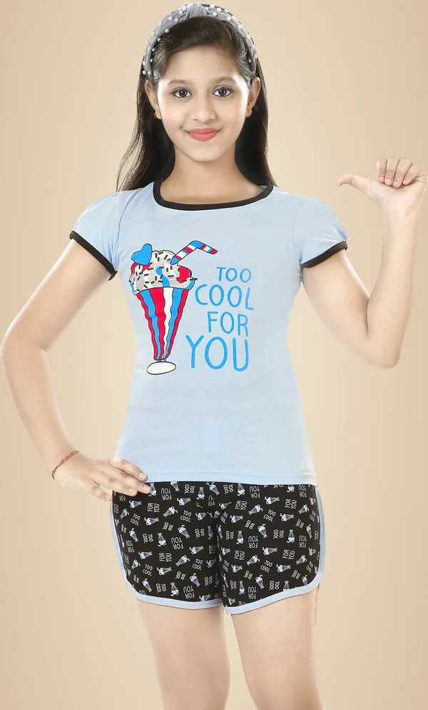 Blue_Cotton_Printed_Half_Sleeve__Top_&_Shorts_Set_For_Girls