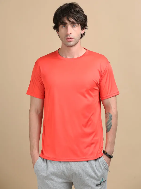 Red_Polyester_Round_Neck_Sports_T-Shirt_For_Men