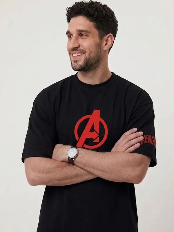 Avengers_Classic_Oversized_T-Shirt_–_Black
