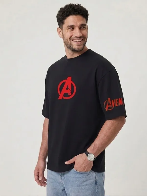Avengers_Classic_Oversized_T-Shirt_–_Black