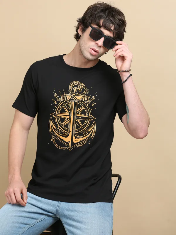 Black_Anchored_Compass__Cotton_Round_Neck_T-Shirt