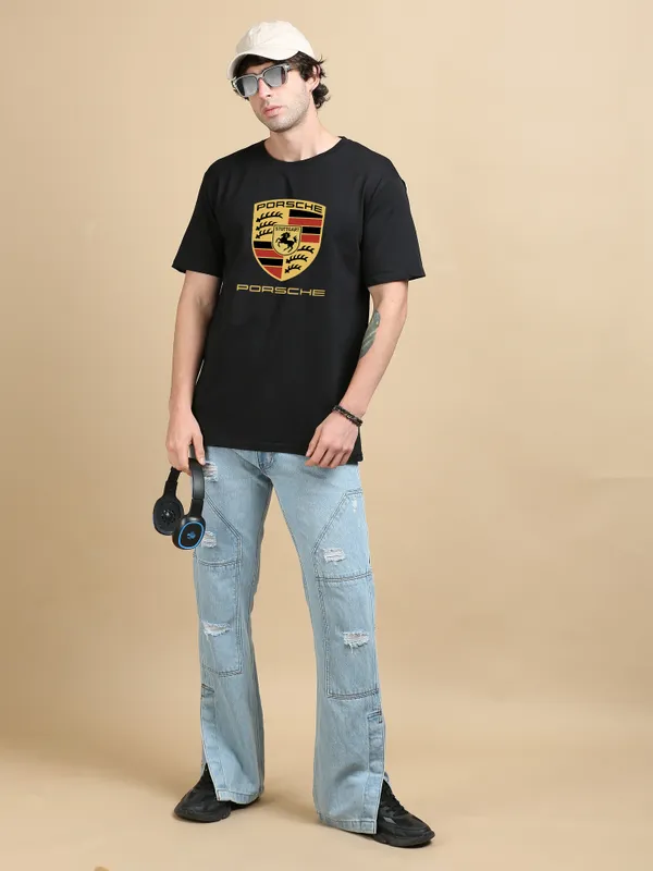 Heritage_Crest__Black_Luxury_Graphic_Tee