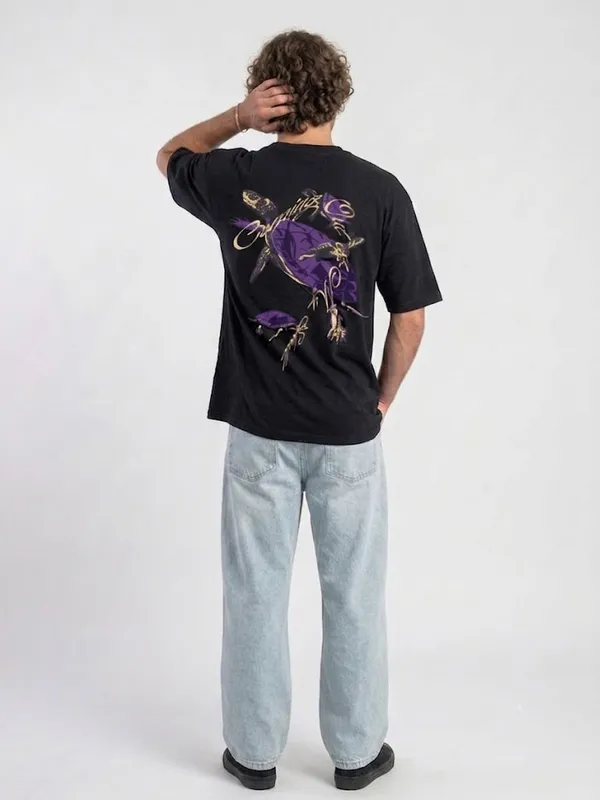 LUXE_Midnight_Chaos_Oversized_Tee