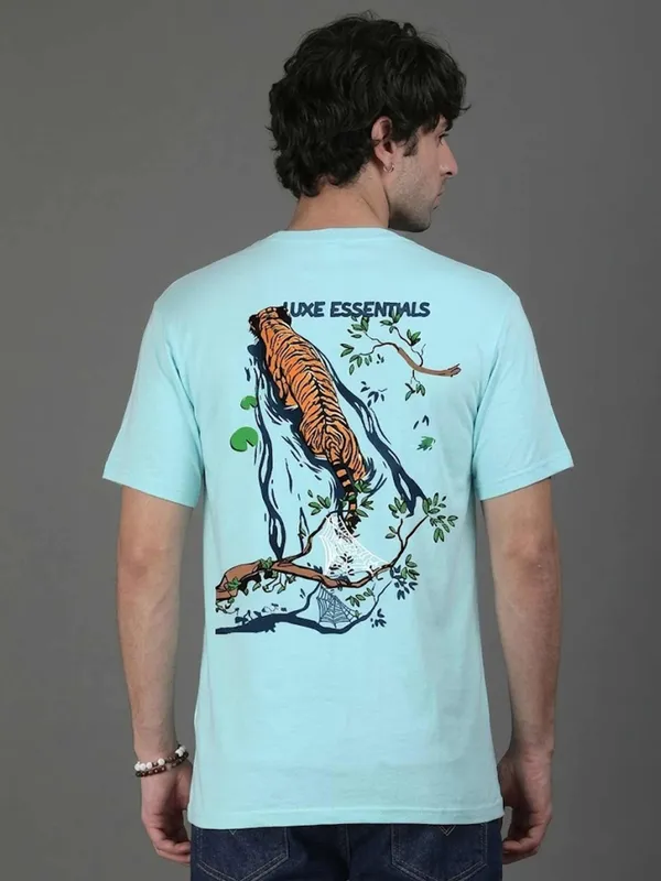 Luxe_Tiger_Trail_Graphic_Regular_T_Shirt