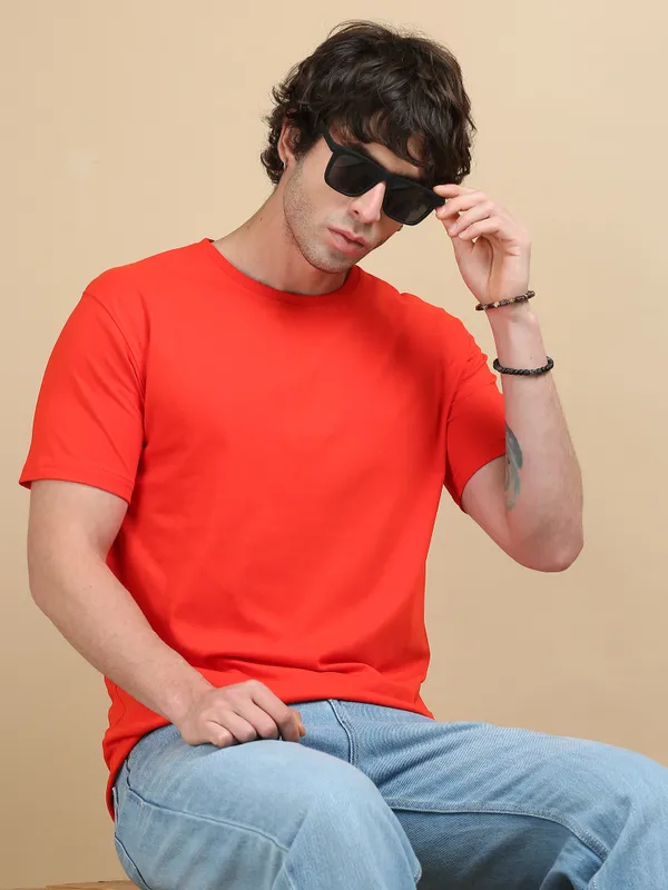 Optimistic_Bloom_–_Regular_Fit_Cotton_T-Shirt