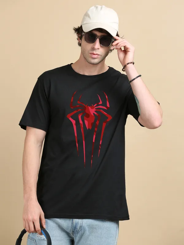 Red_Venom_???_Black_Graphic_Tee