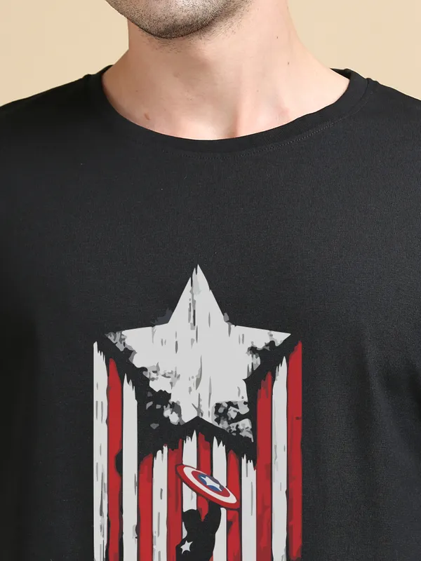 Shield_of_Valor_Black_Cotton_T-Shirt