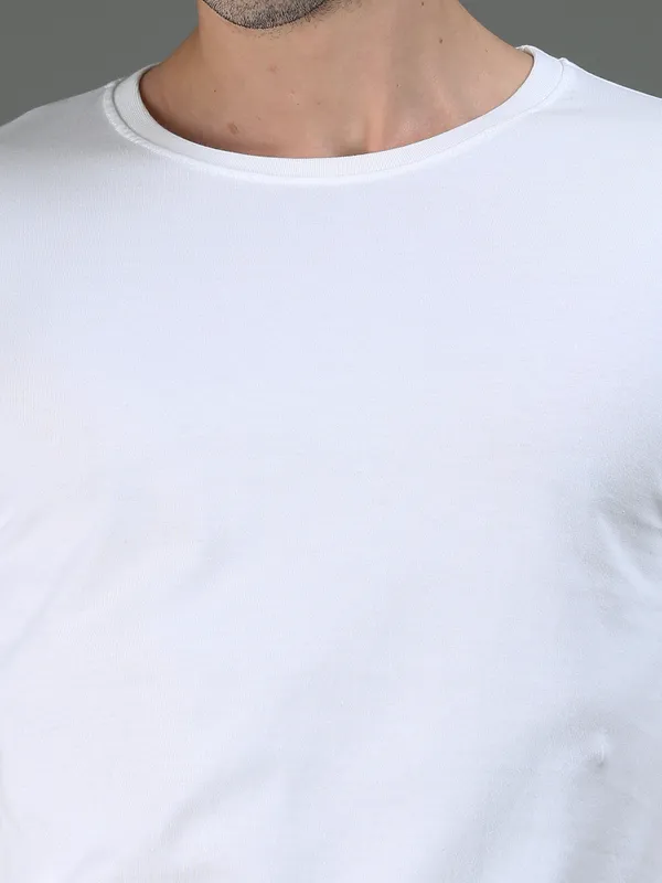 White_Cotton_Regular_Fit_Round_Neck_Tshirt