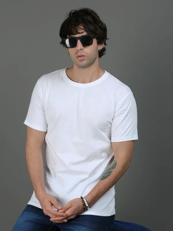 White_Cotton_Regular_Fit_Round_Neck_Tshirt