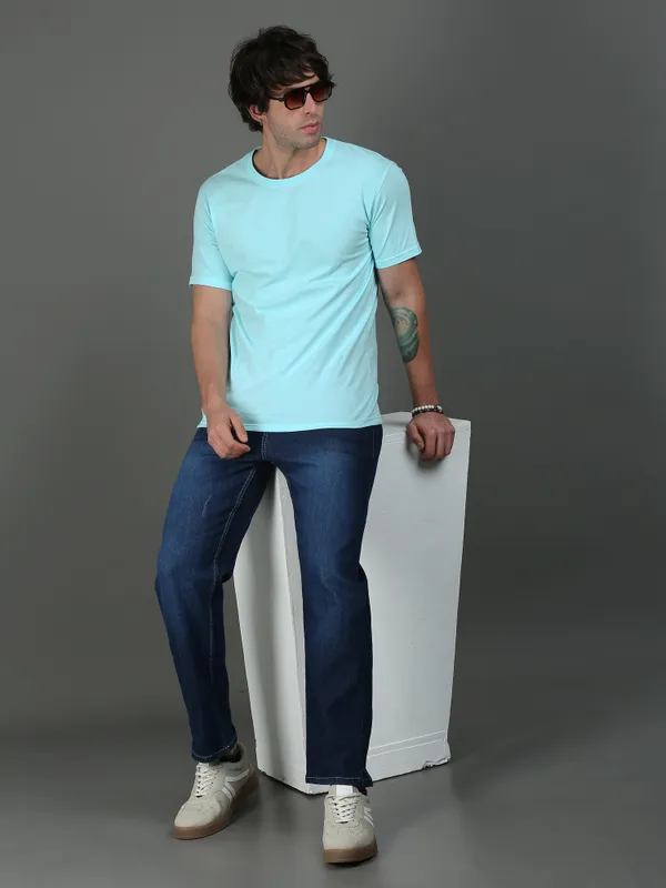 Mint_Cotton_Regular_Fit_Round_Neck_Tshirt