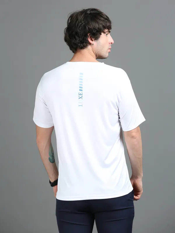White_Polyester_Round_Neck_Sports_T-Shirt_For_Men