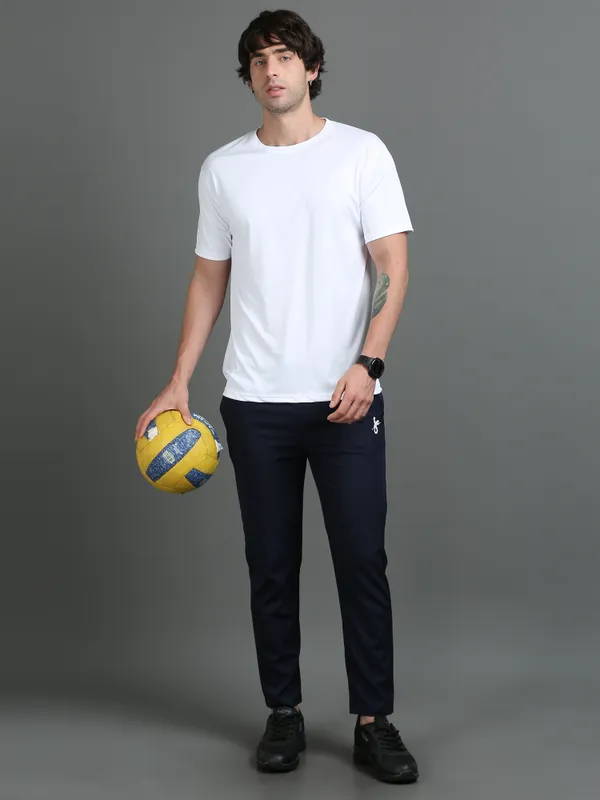 White_Polyester_Round_Neck_Sports_T-Shirt_For_Men