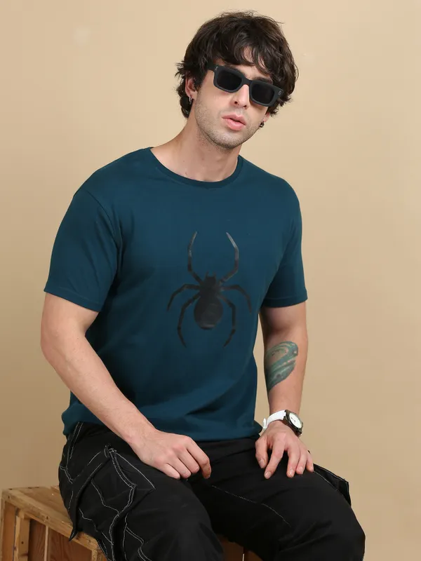 Teal_Blue_Obsidian_Spider__Premium_Round_Neck_T-Shirt
