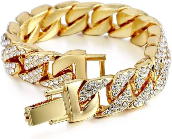 Gold_Alloy_Bracelet_For_Men