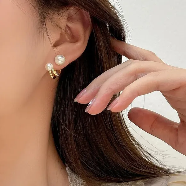Gold_Alloy_Earring_Set_For_Women