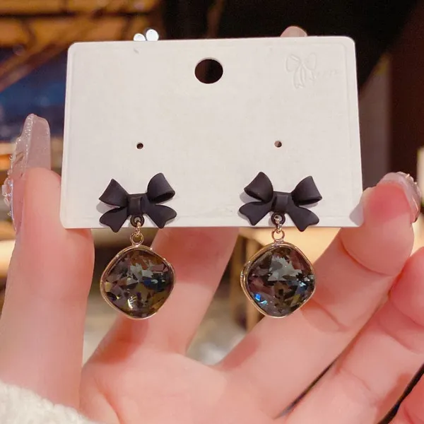 Black_&_Gold_Alloy_Earring_Set_For_Women