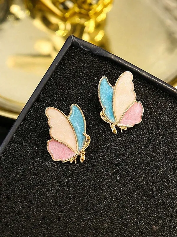 Gold_Alloy_Stud_Earring_For_Women
