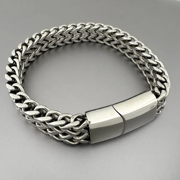 Silver_Alloy_Bracelet_For__Men