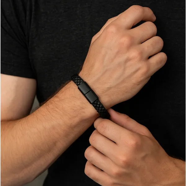 Black_Leather_Bracelet_For__Men