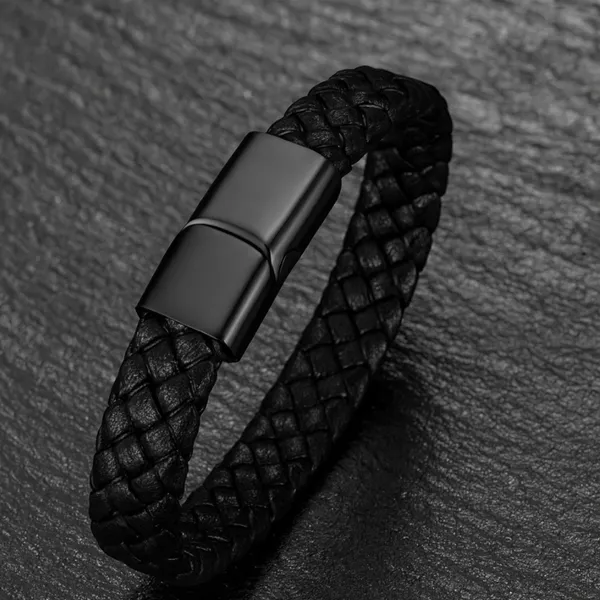 Black_Leather_Bracelet_For__Men