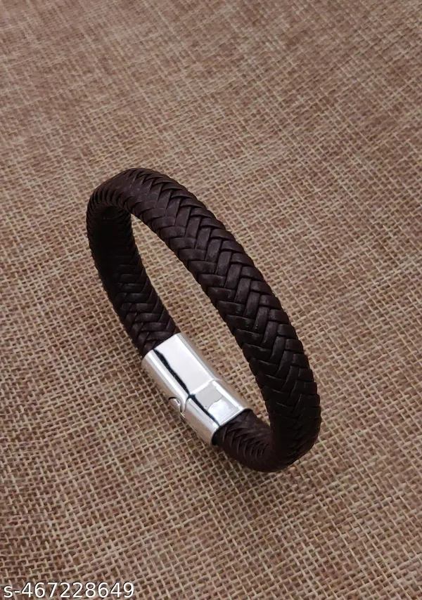 Black_Leather_Bracelet_For_Men