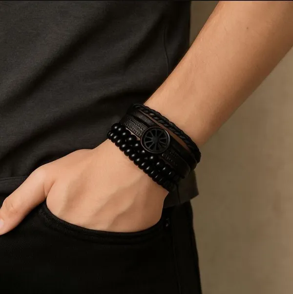 Black_Leather_Bracelet_For__Men