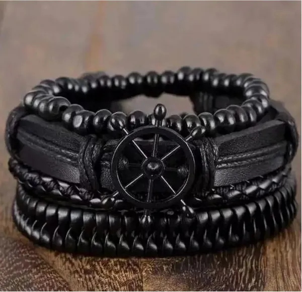 Black_Leather_Bracelet_For__Men