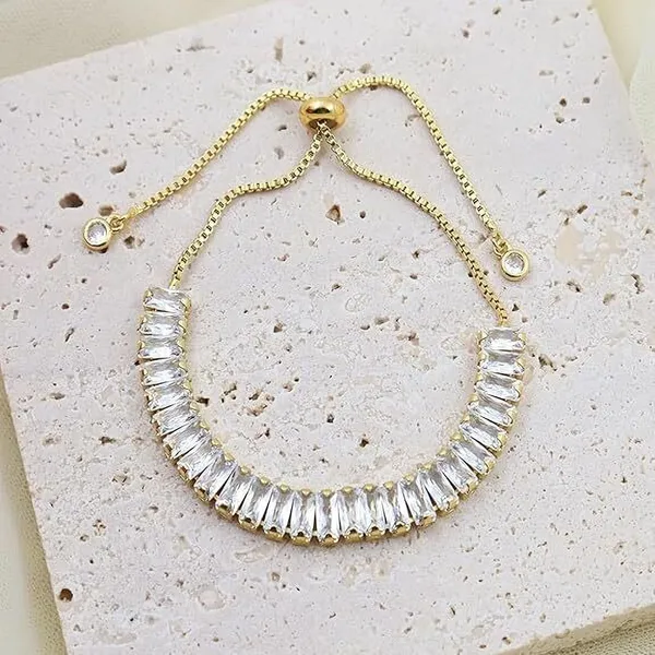 Gold_Alloy_Bracelet_For_Women