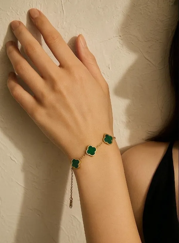 Gold_And_Green_Alloy_Bracelet_For_Women